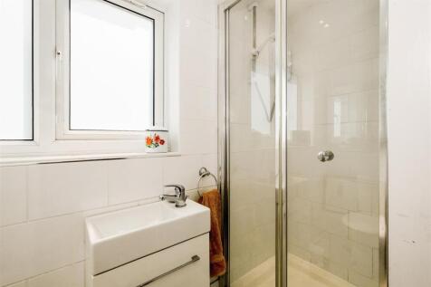 20 Reginald Road-12.jpg