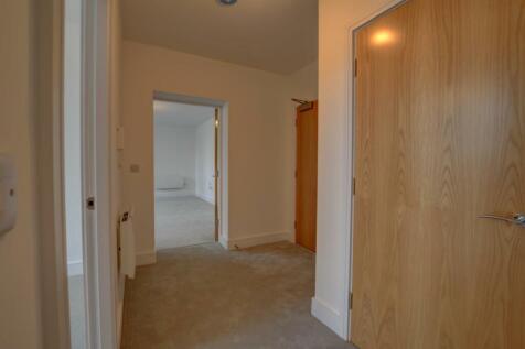 hallway 1.jpg
