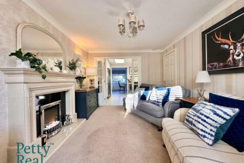 Lounge 1