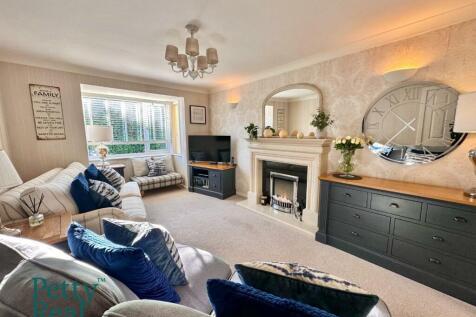 Lounge 3