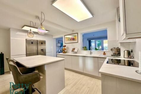 Kitchen 3