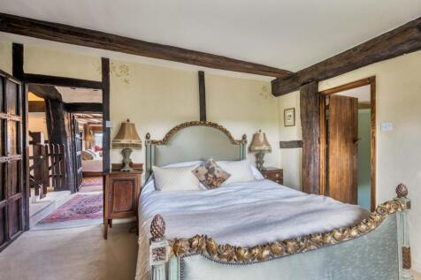 Ensuite Bedroom 2
