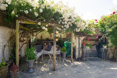 Property Image 6