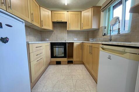 Kitchen low