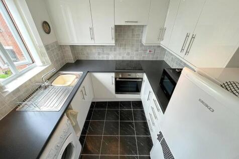 Kitchen high leve...
