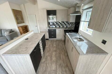 Kitchen straight
