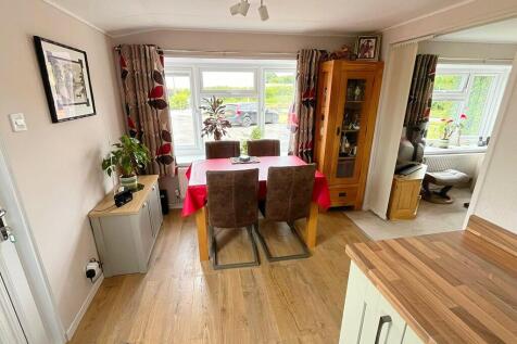 Kitchen to Diner