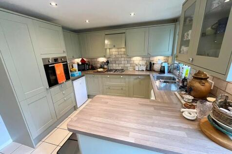 Kitchen from Dini...