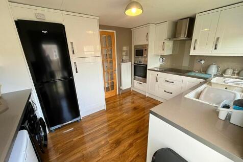 Kitchen from door