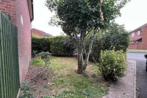 Side garden