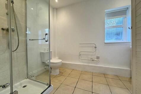 Facetune_03-02-20...