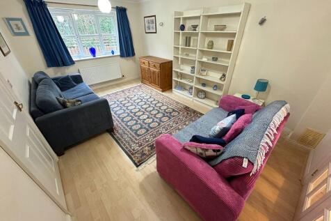 Lounge to window