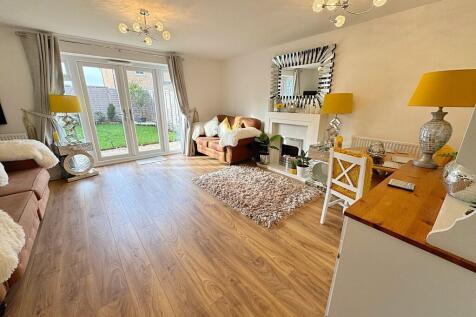 living room to pa...