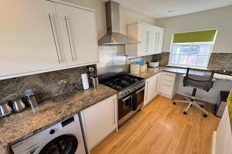 Kitchen 3