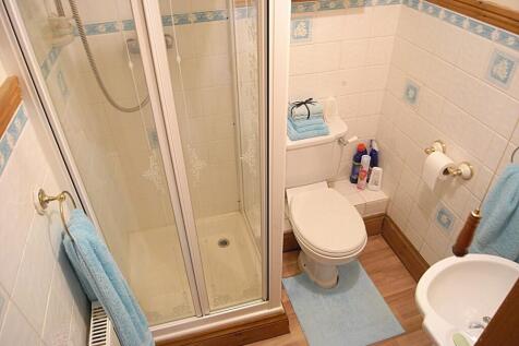 Annexe Bedroom En...