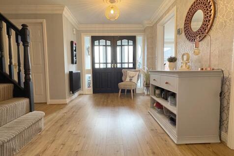 Entrance Hall alt