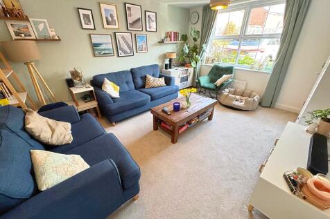 Lounge from inner...