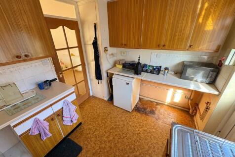 Kitchen to door