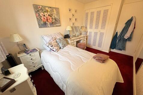 Bedroom One (1)
