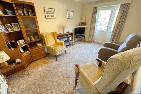 Lounge from hall