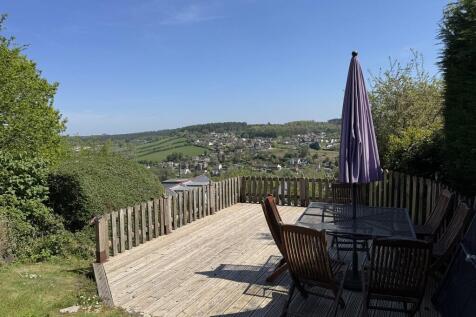 Decking area and ...