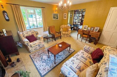Living Room to St...