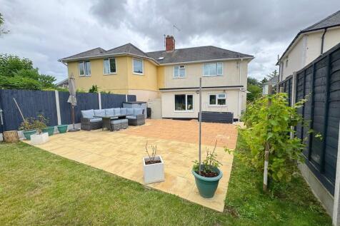 Rear garden patio