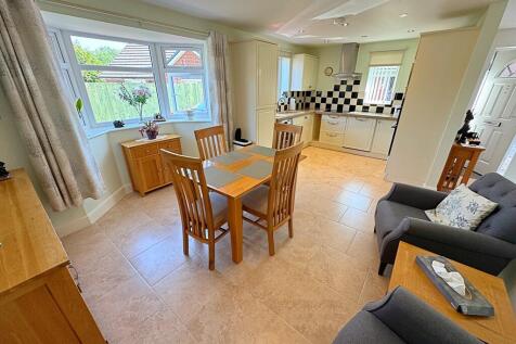 Dining Kitchen al...