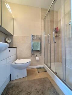 Ensuite Shower Ro...