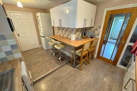 Kitchen (1)