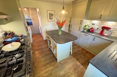 Kitchen from rear...
