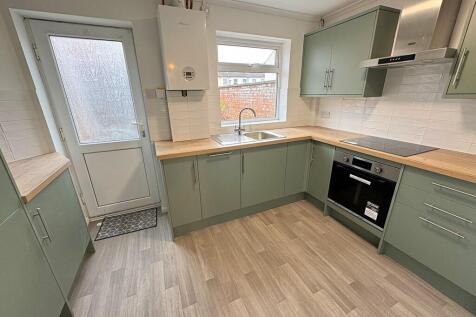 Kitchen (2)