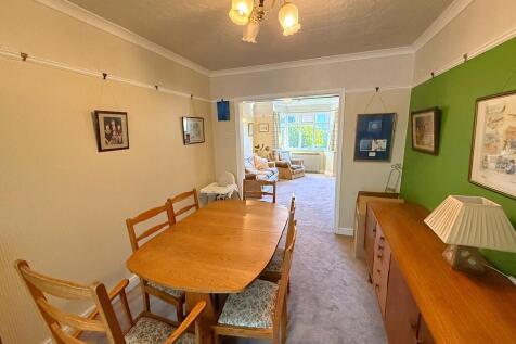 Dining Room to Lo...