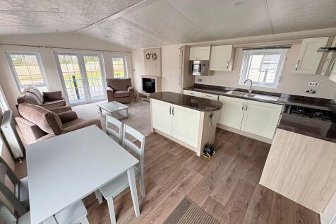 Kitchen Diner Lou...