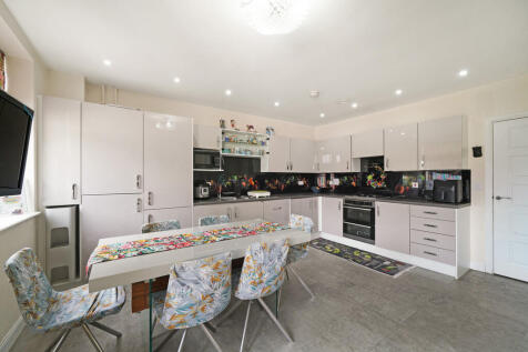 28 Artisan Place ...
