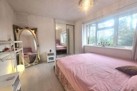 WhatsApp Image 20...