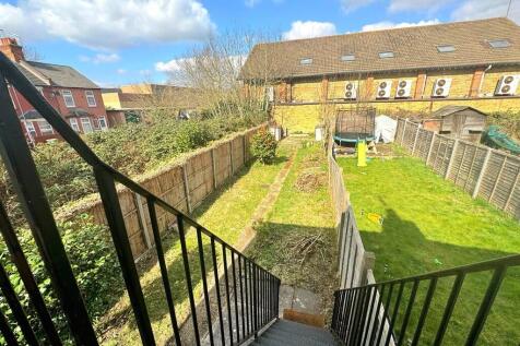 dfb5a9fa-3777-48d...