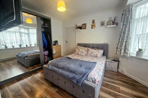 WhatsApp Image 20...