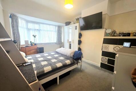 WhatsApp Image 20...