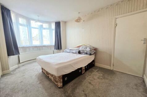 WhatsApp Image 20...