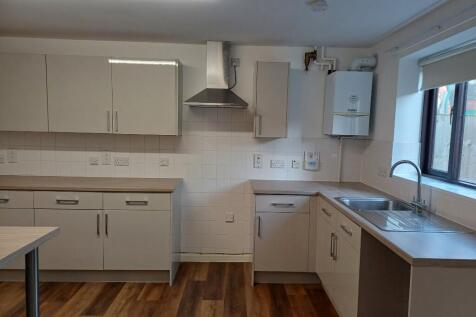 Fitted kitchen 