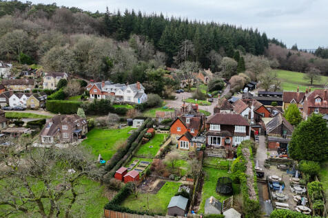 Dorking Property ...