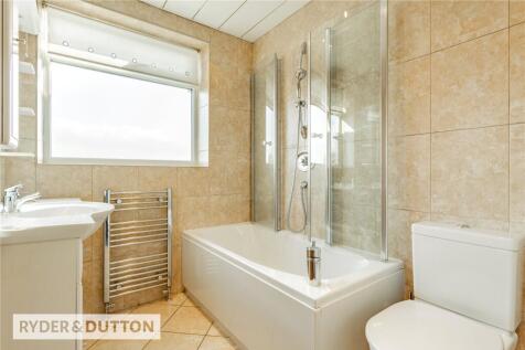 Famliy Bathroom