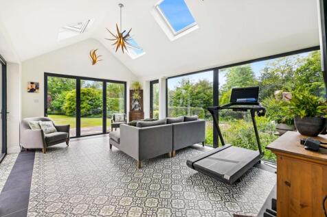 Property Image 10