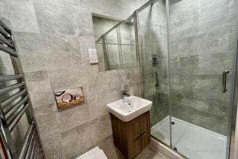 30 Mabgate House1