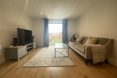 21 Leylands House...