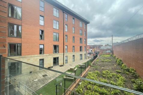 21 Leylands House...