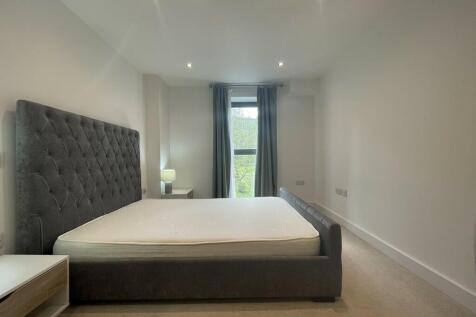 51 Leylands House...