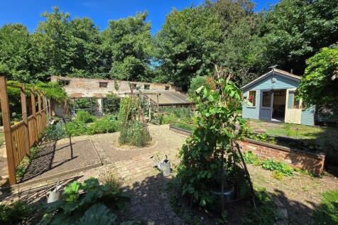 Property Image 16
