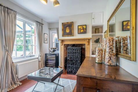 Property Image 8